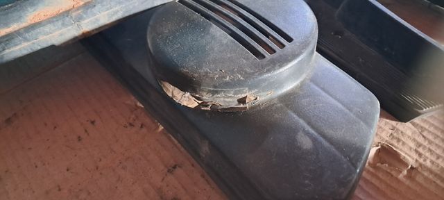 Retrovisor y plásticos con defectos de vespino alx