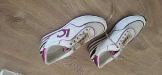 Zapatillas Lola Casademunt Blancas y Rosas