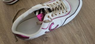 Zapatillas Lola Casademunt Blancas y Rosas