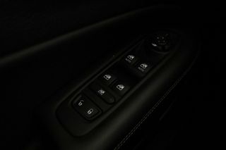 Jeep Compass 1.4 M-Air Night Eagle 4x2