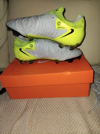 Zapatillas de fútbol Nike Phantom GT