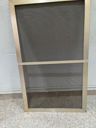 2 mosquiteras de aluminio