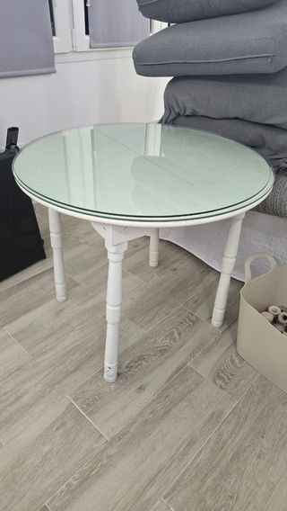 Mesa redonda extensible con tapa de cristal 90-120