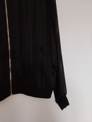 Chaqueta Bomber Zara Negra Entretiempo