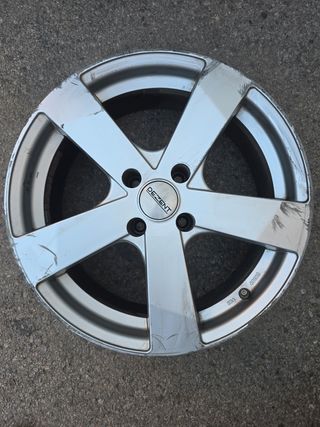 4 Llantas Dezent 17” Citroën C-Elysée