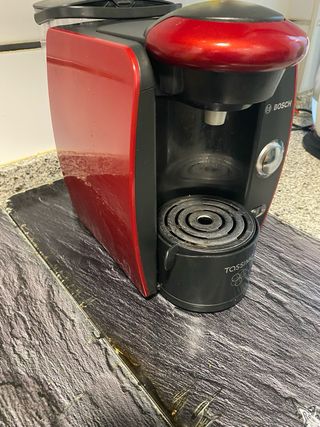 Cafetera Bosch Tassimo Roja
