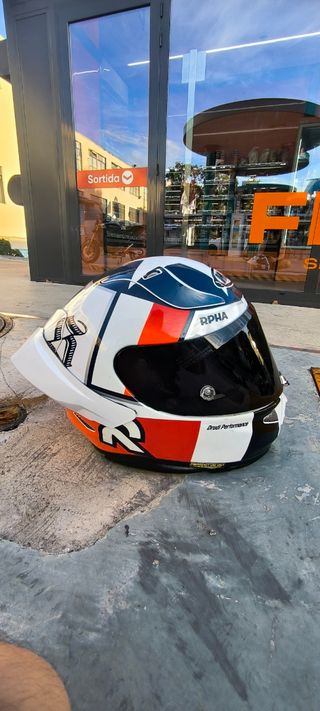 Casco HJC RPHA 11
