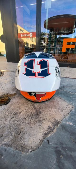 Casco HJC RPHA 11