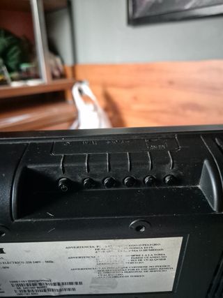 Mini estantería + Tele OKI