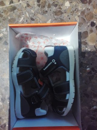 Sandalias Biomecanics niño talla 24

