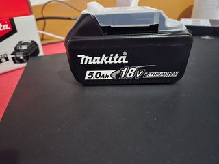 Batería Makita 18V 5.0Ah BL1850B