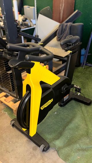 Bici Spinning Technogym. Group Cycle.