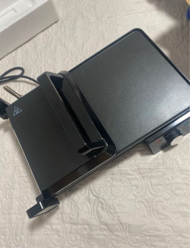 Plancha NUEVA Multifunción Silvan 2000W