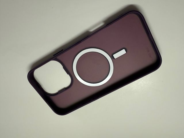 Custodia viola per iPhone 16 Pro Max