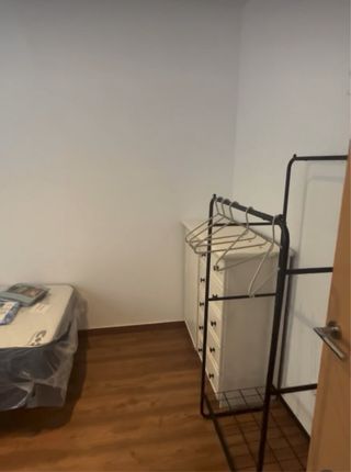 Para CHICA en avda Fr Macià, Vilanova i la Geltrú 