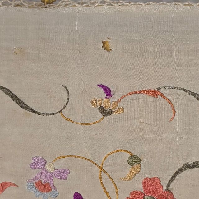 Manton Manila Isabelino Niña Antiguo mantoncillo