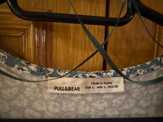 Vestido estampado Pull&Bear azul y blanco