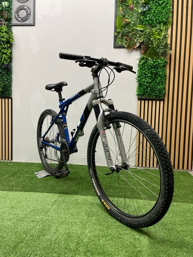 Bicicleta GT Avalanche