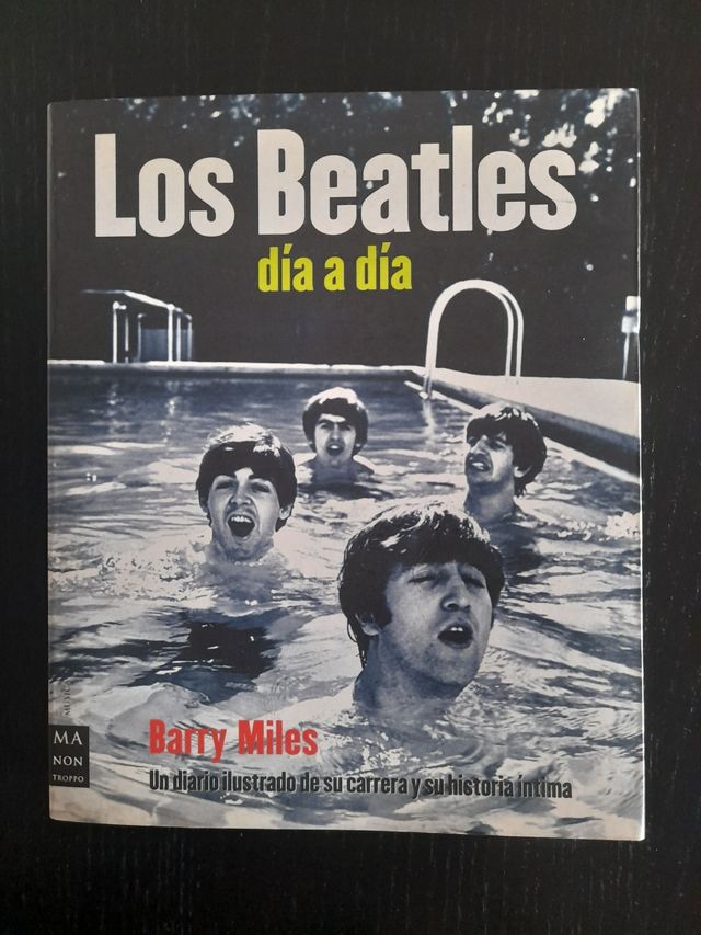 Los Beatles día a día de Barry Miles