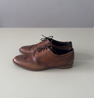 Zapatos de cordones Massimo Dutti mujer marrones