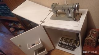 Máquina de coser Wertheim