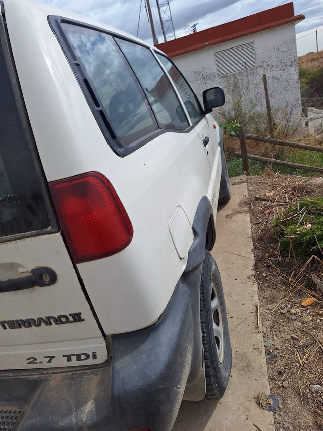 Nissan Terrano II 1997