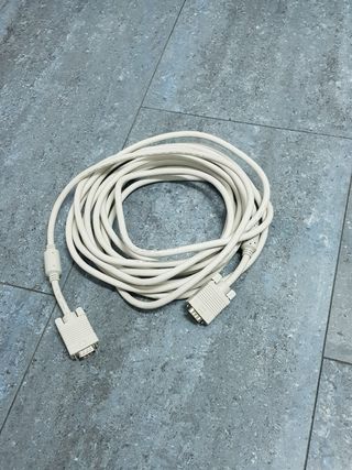 Cable VGA reforzado. 7 metros