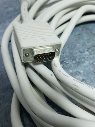 Cable VGA reforzado. 7 metros