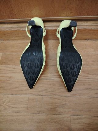 Zapatos destalonados Mango verdes