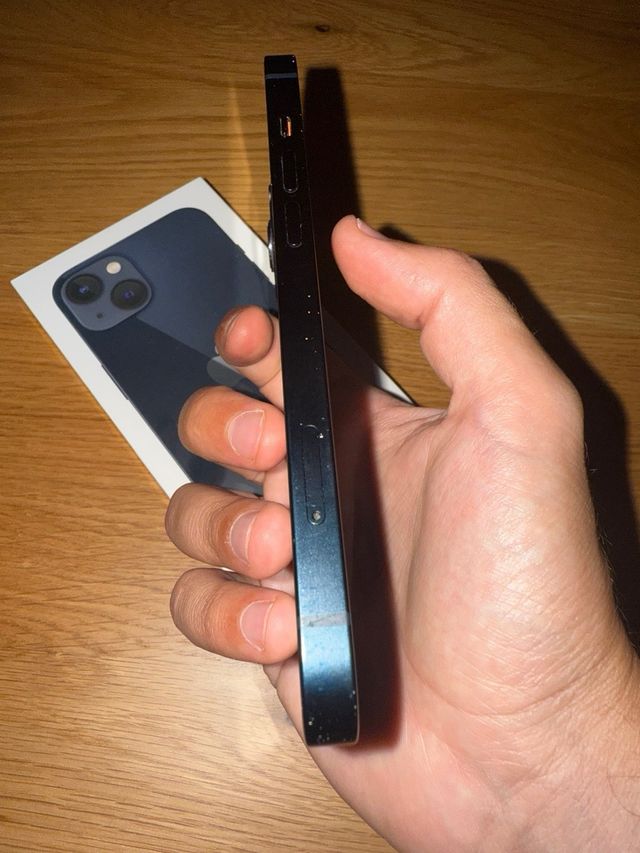 iPhone 13 Midnight 256GB