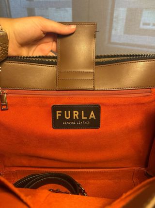 Bolso Furla Satchel de Piel Negro