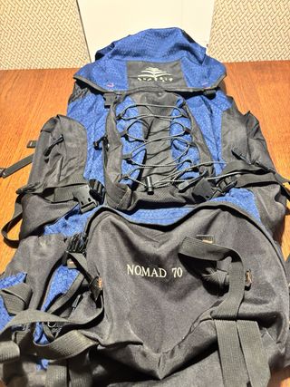 Mochila Nomad 70 trekking senderismo azul/negra