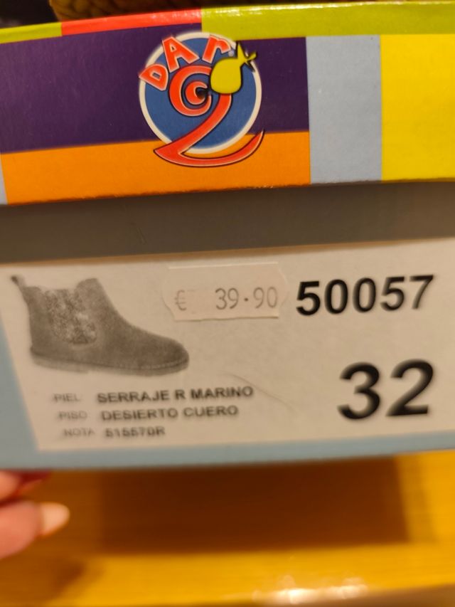 Botas de serraje negras con brillos