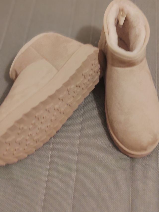 Botines calentitos beige