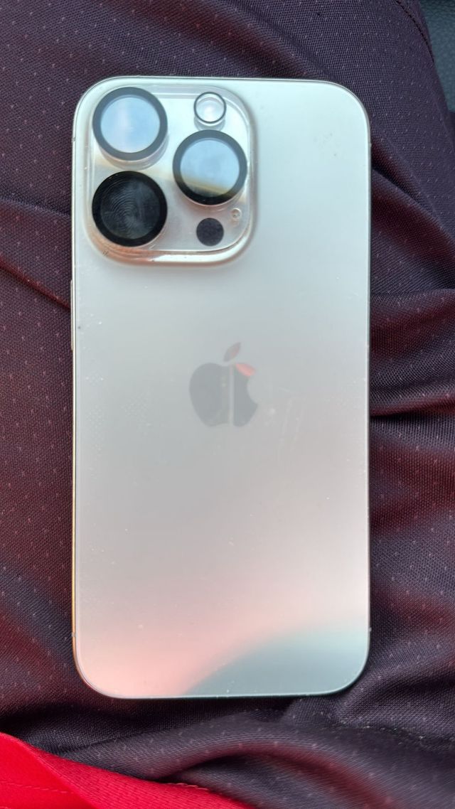 iPhone 15 Pro 256 GB Plata