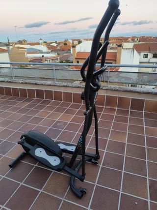 Bicicleta Elíptica EB100