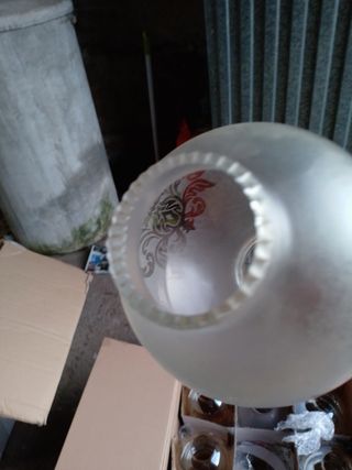 2 tulipas de cristal para lámpara
