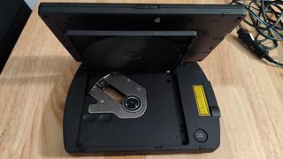 DVD Portátil Sony MV-700HR MP3 Coche