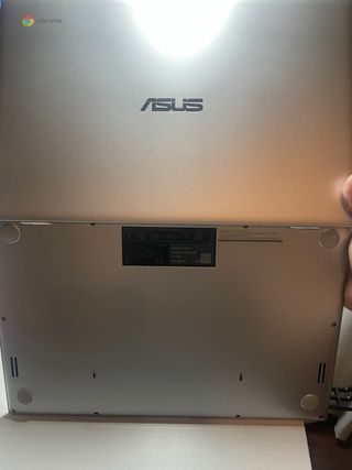ASUS Chromebook C425TA 14 Plata + Cargador