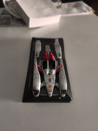 Audi R10 TDI 2006 Escala 1:43