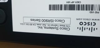 Router Cisco C921-4P 2x1G RJ-45 WAN 4x1G