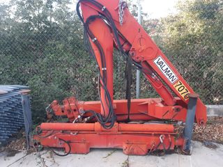 Grúa pluma camión Valman 7070