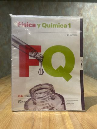 Contiene 8 libros de texto