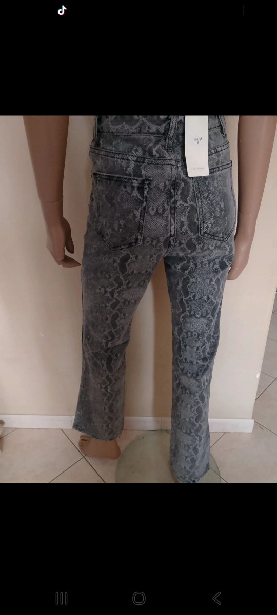 Jeans effetto pitone grigio taglia M