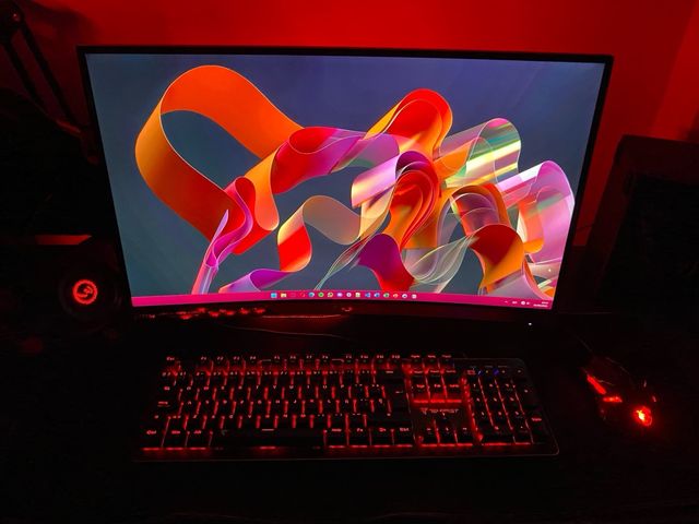PC Ryzen5 + RTX2060S + 1TB + Monitor 144Hz +extras