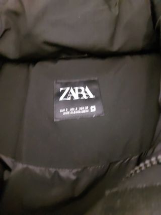 Abrigo plumífero Zara negro Talla S