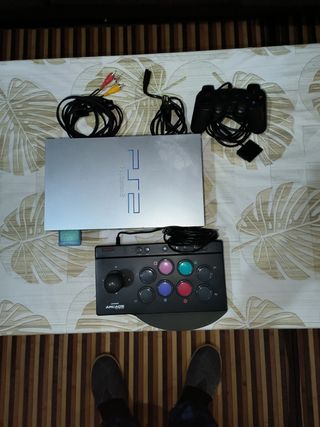 Consola PS2 + Mando Arcade+ Juego GT3.