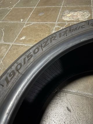 Neumáticos Moto Delantero y Trasero