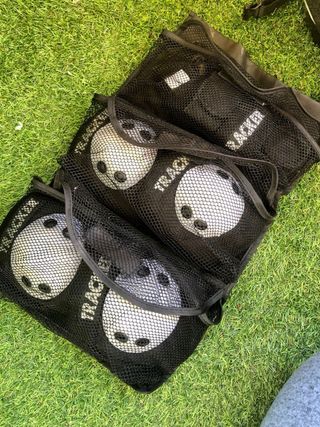 4 Patines  (3 de adultos y 1 de niño)