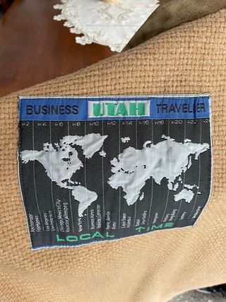 Giaccone uomo senape